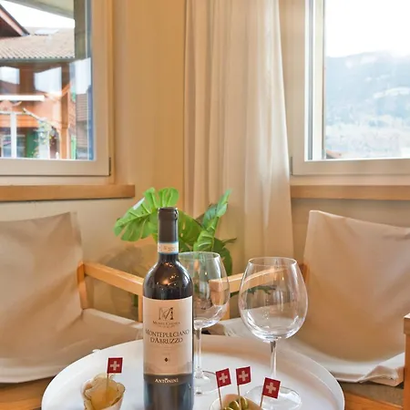 By Brienz With View * Oberried am Brienzersee